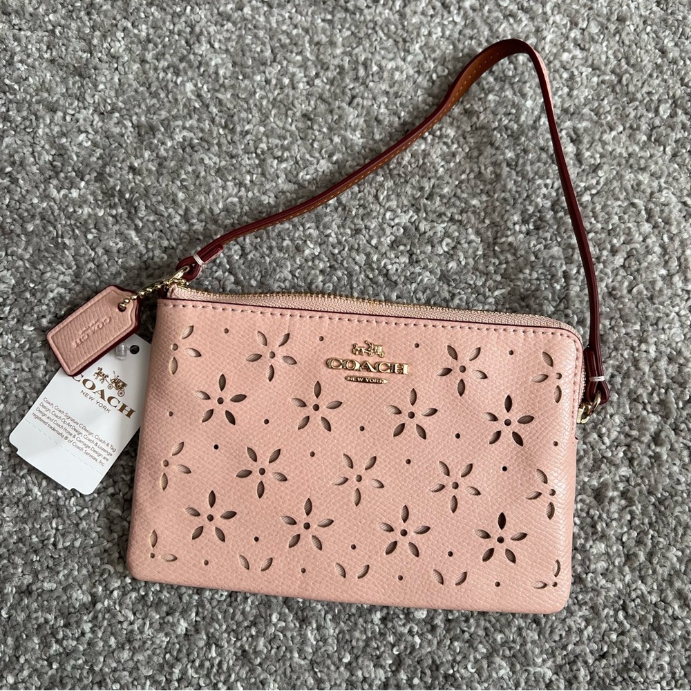 Coach Wristlet NWT